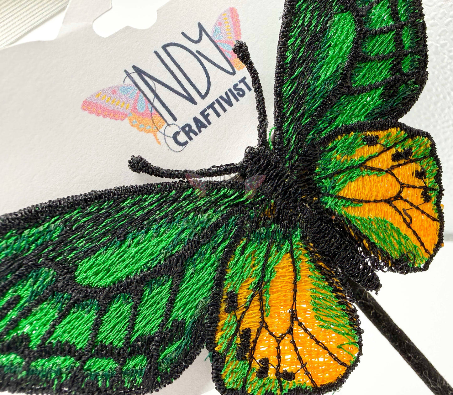 Cape York Birdwing Freestanding Lace Embroidered Butterfly Hair Jewelry