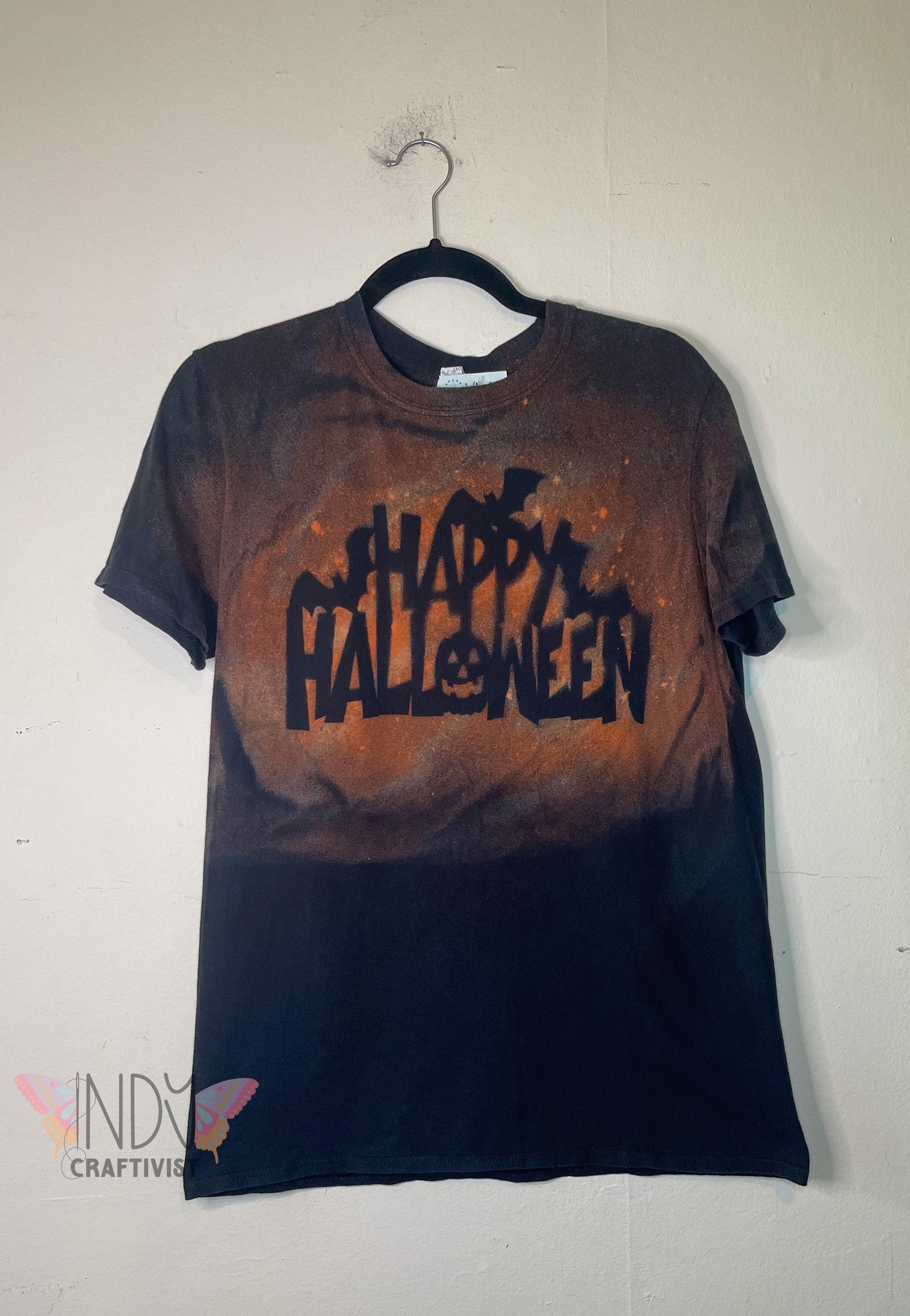 Happy Halloween Adult Medium Halloween Reverse Tie Dye T-shirt