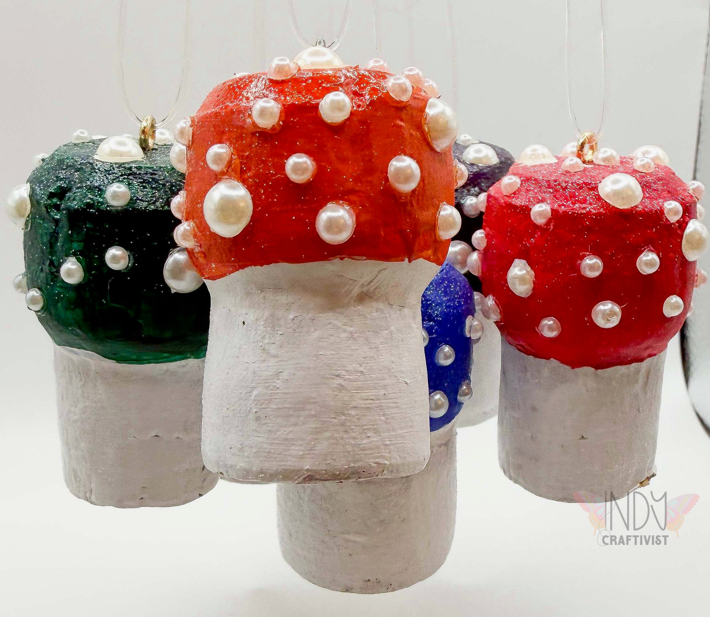 Magic Mushroom With Pearls Car Decor