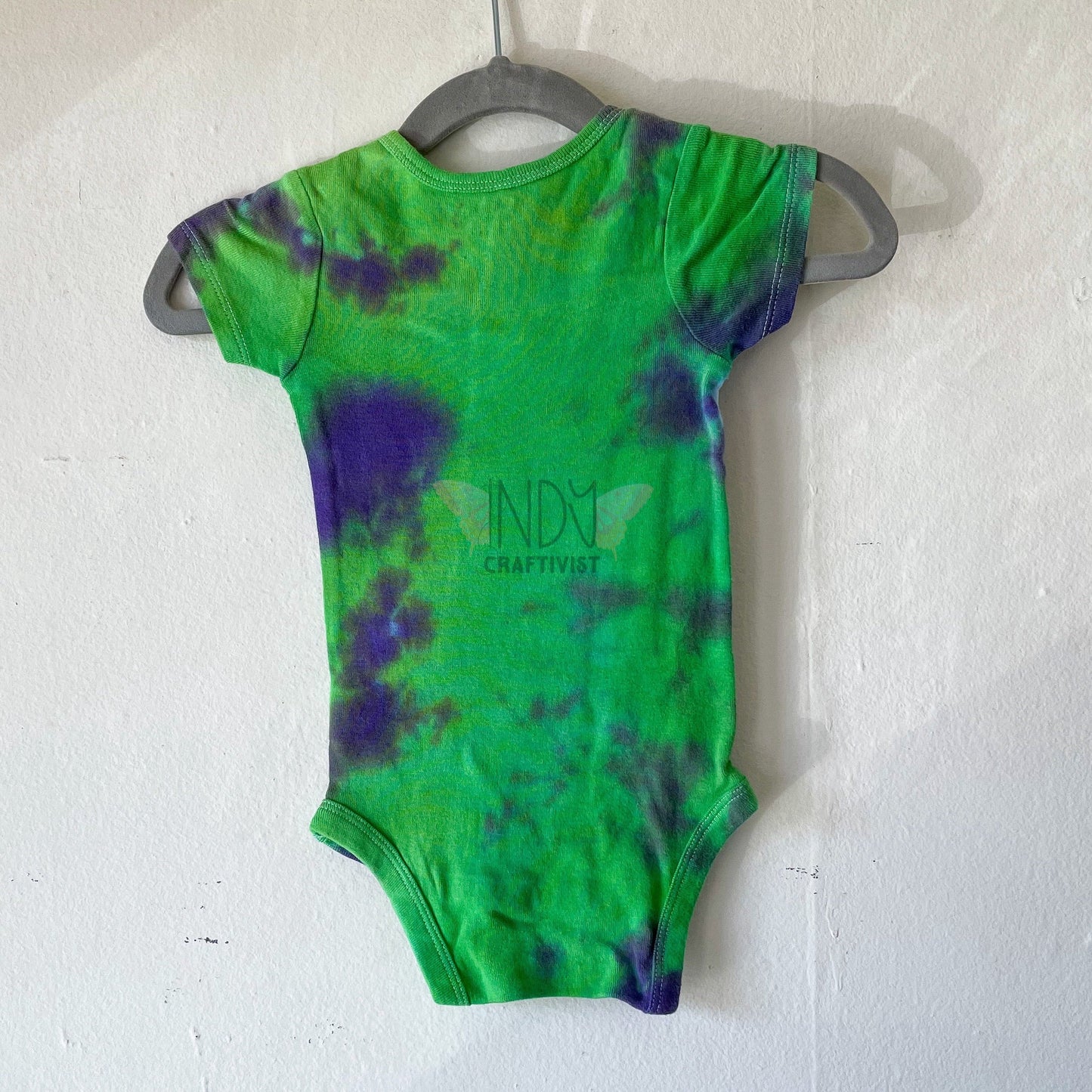 Pink Heart 12M Tie Dyed Infant Bodysuit