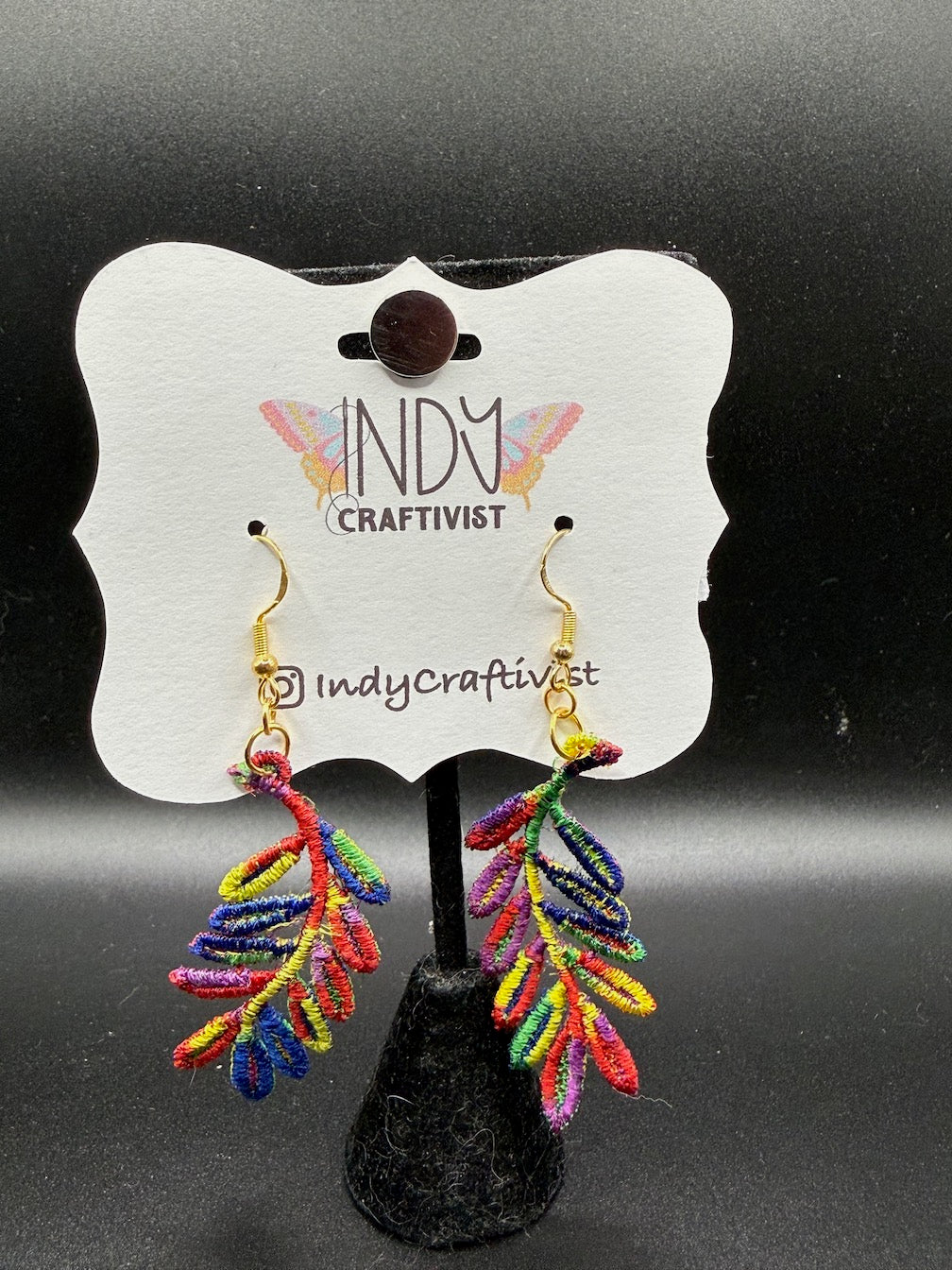 Lace Curved Vine Earrings