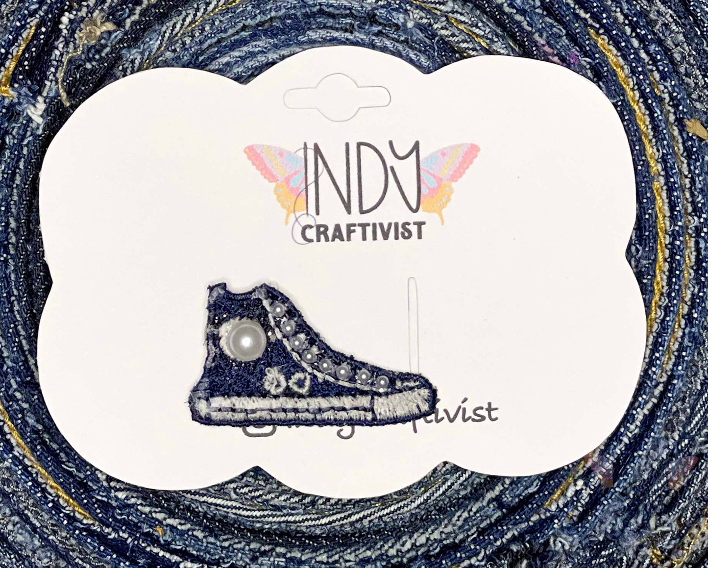 Embroidered I’m Speaking Converse Like Lapel Pin
