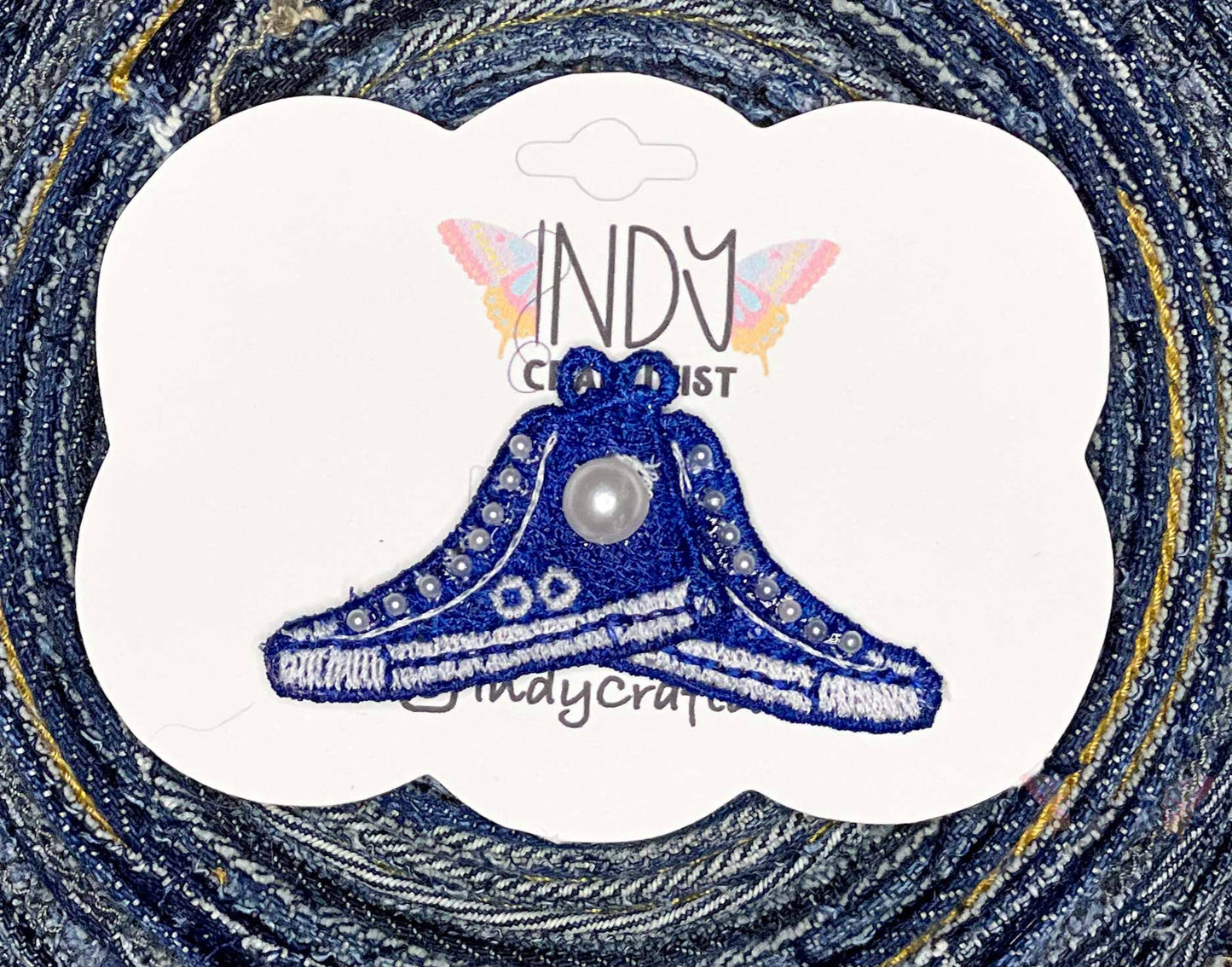 Embroidered Blue I’m Speaking Converse Like Brooch