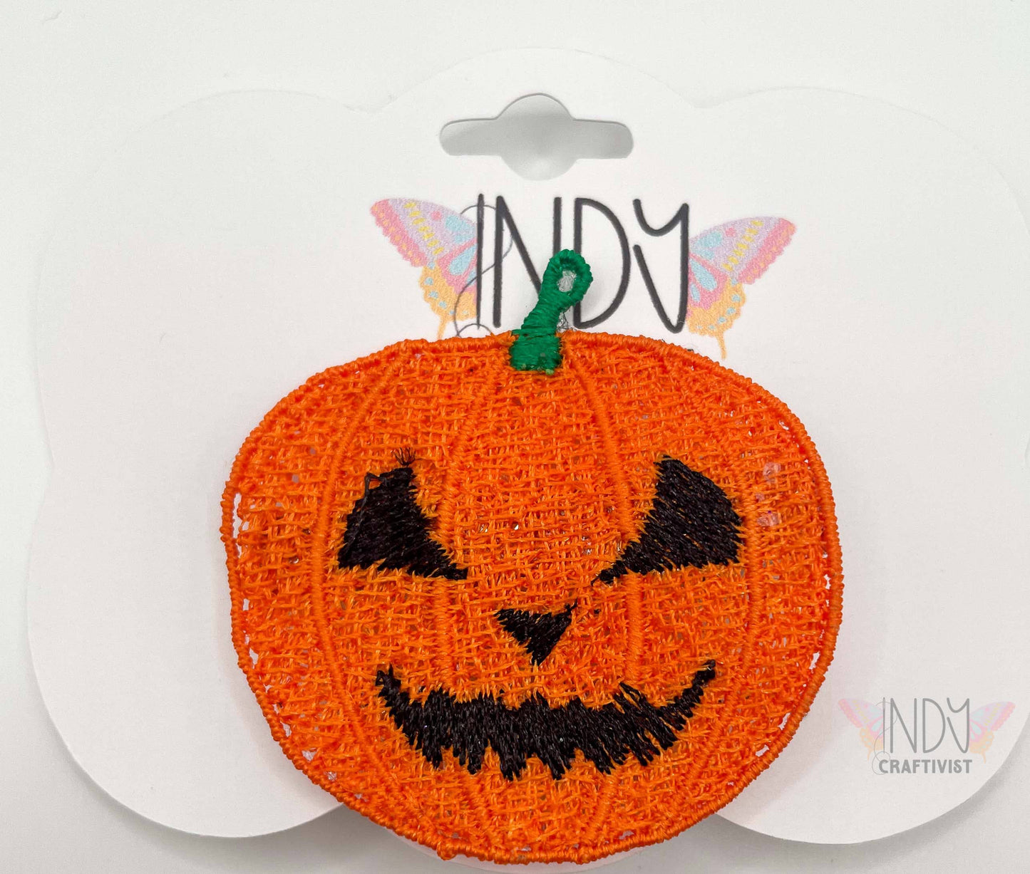 Pumpkin Freestanding Lace Embroidered Hair Clip