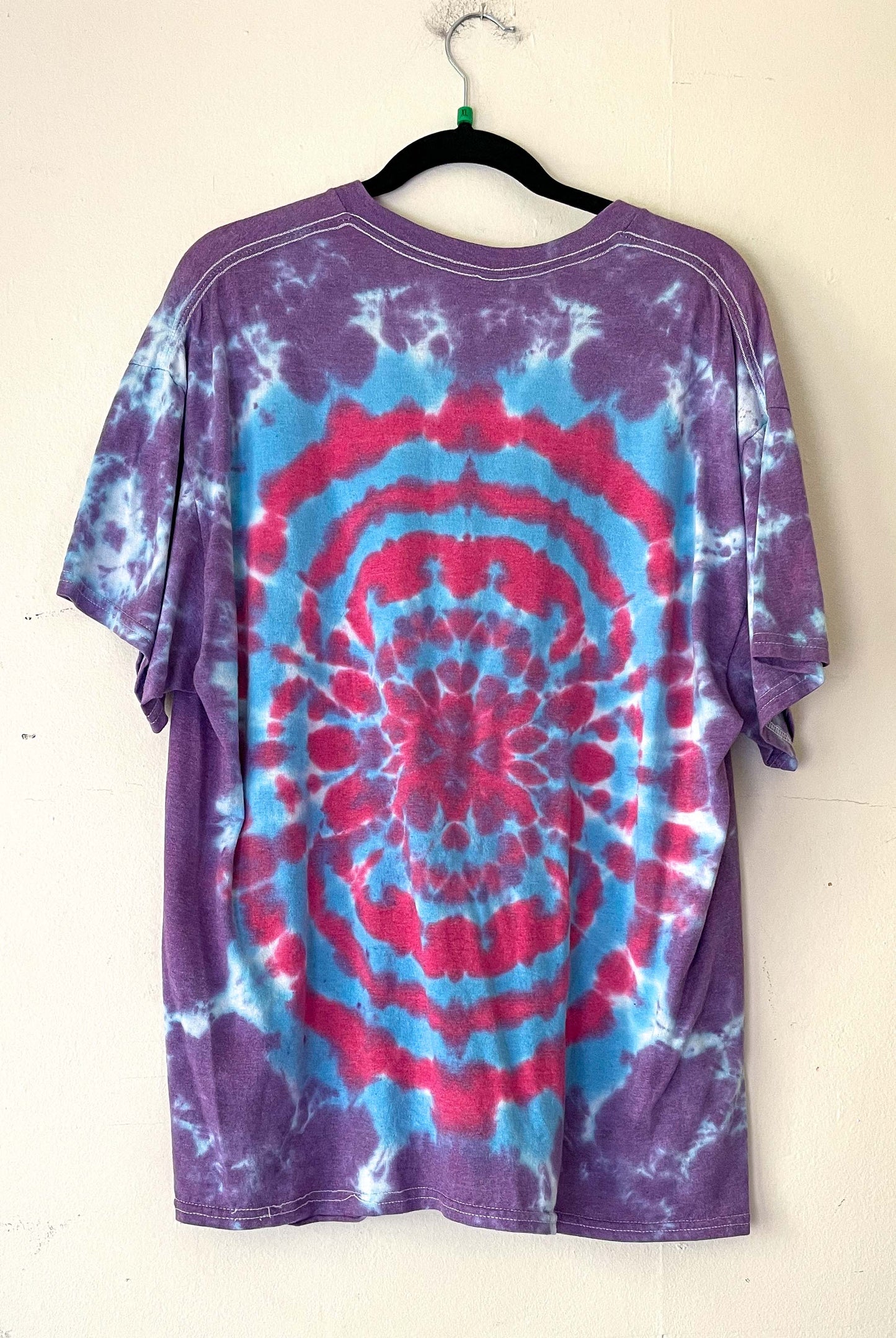 Adult Extra Large IU Upcycled Tie Dye T-Shirt