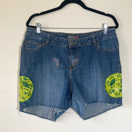 Venezia Upcycled Denim Shorts with Peace Sign