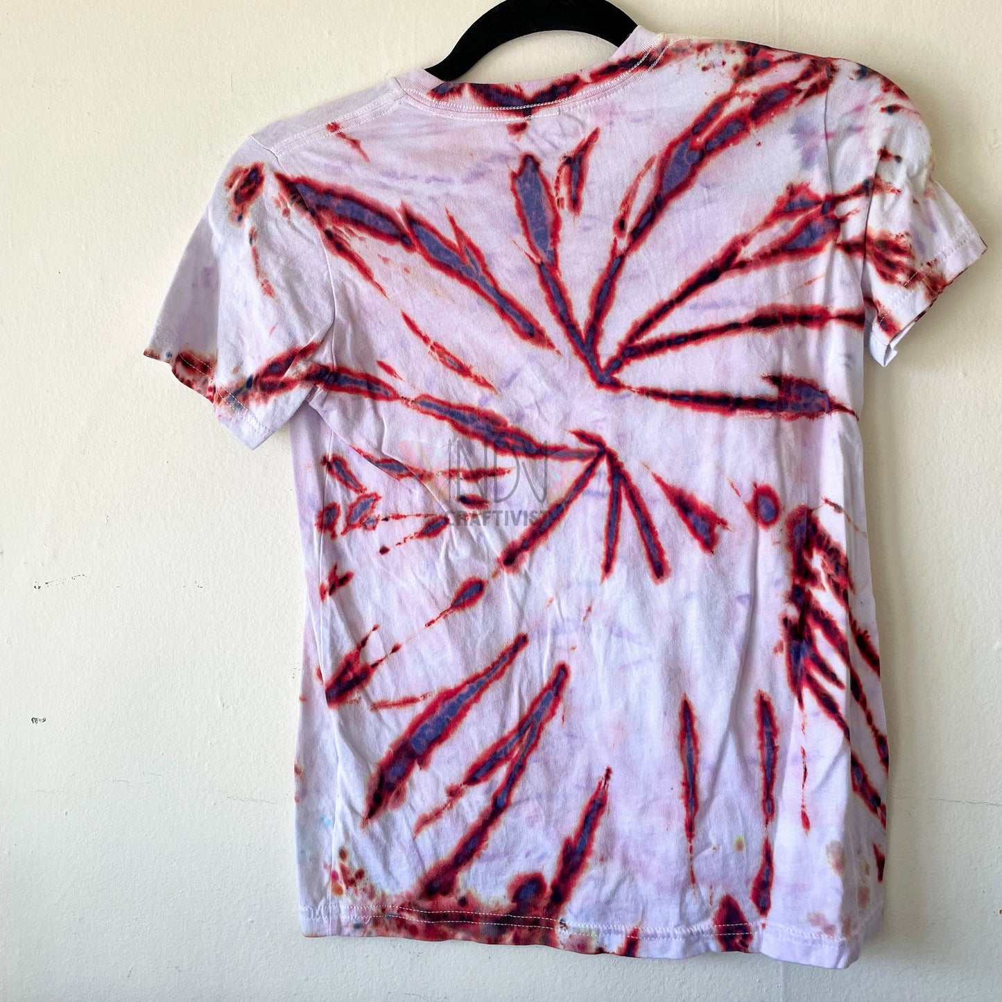 Kids Medium Ice Dyed Tie Dyed T-shirt