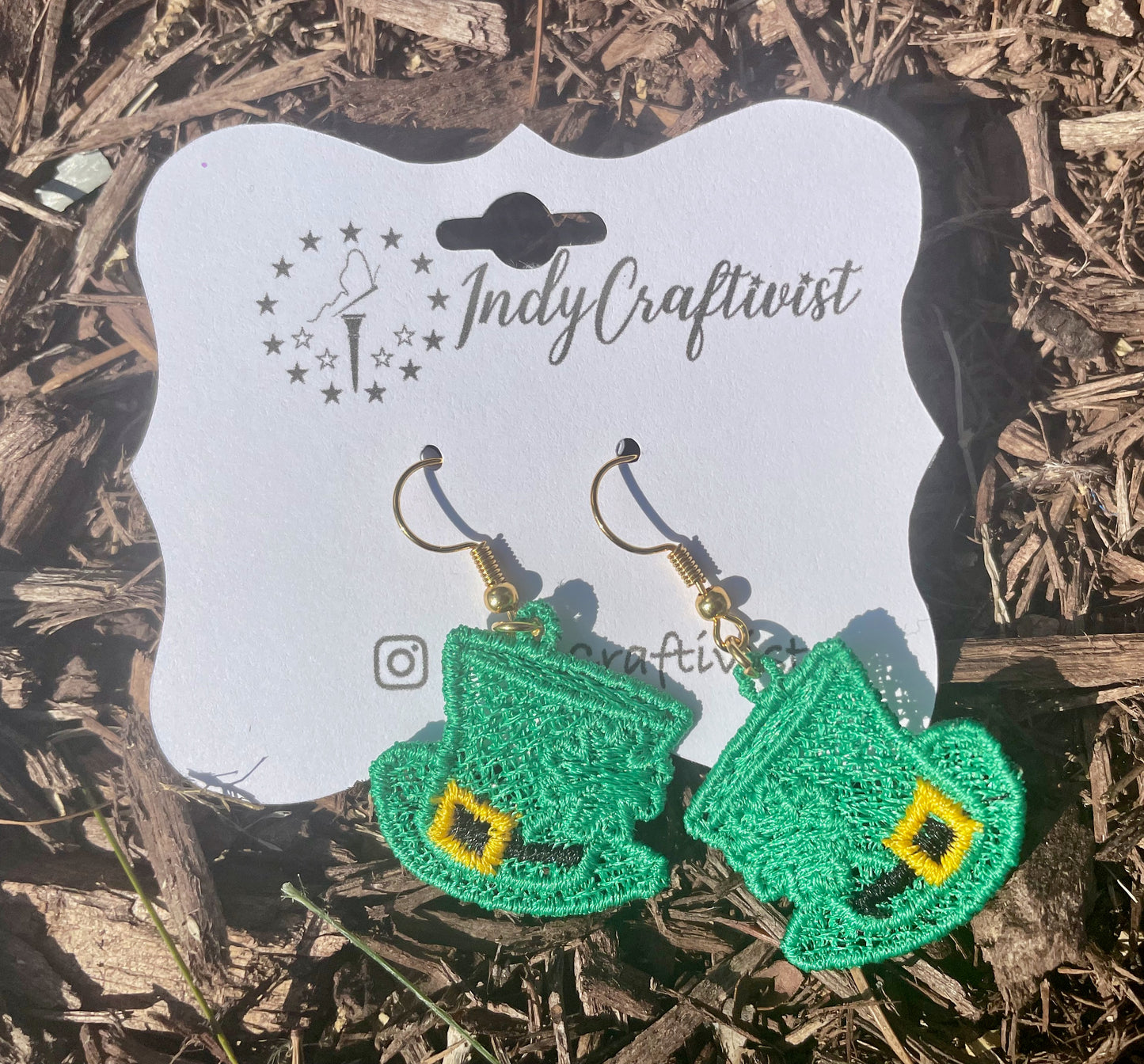 Tiny Top Hat with Shamrock Earrings