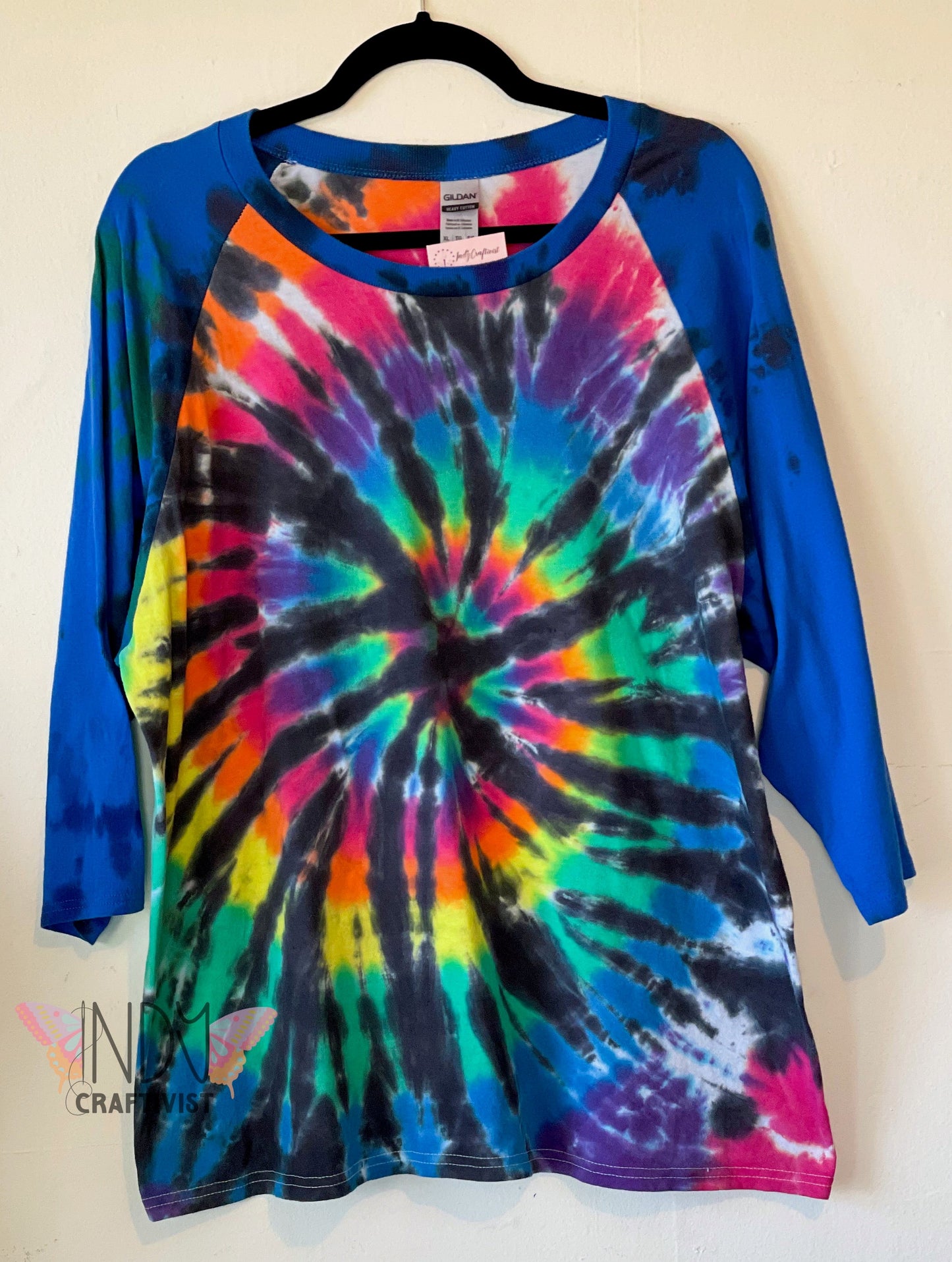 Extra Large 3/4 Length Sleeve Tie Dye T-shirt