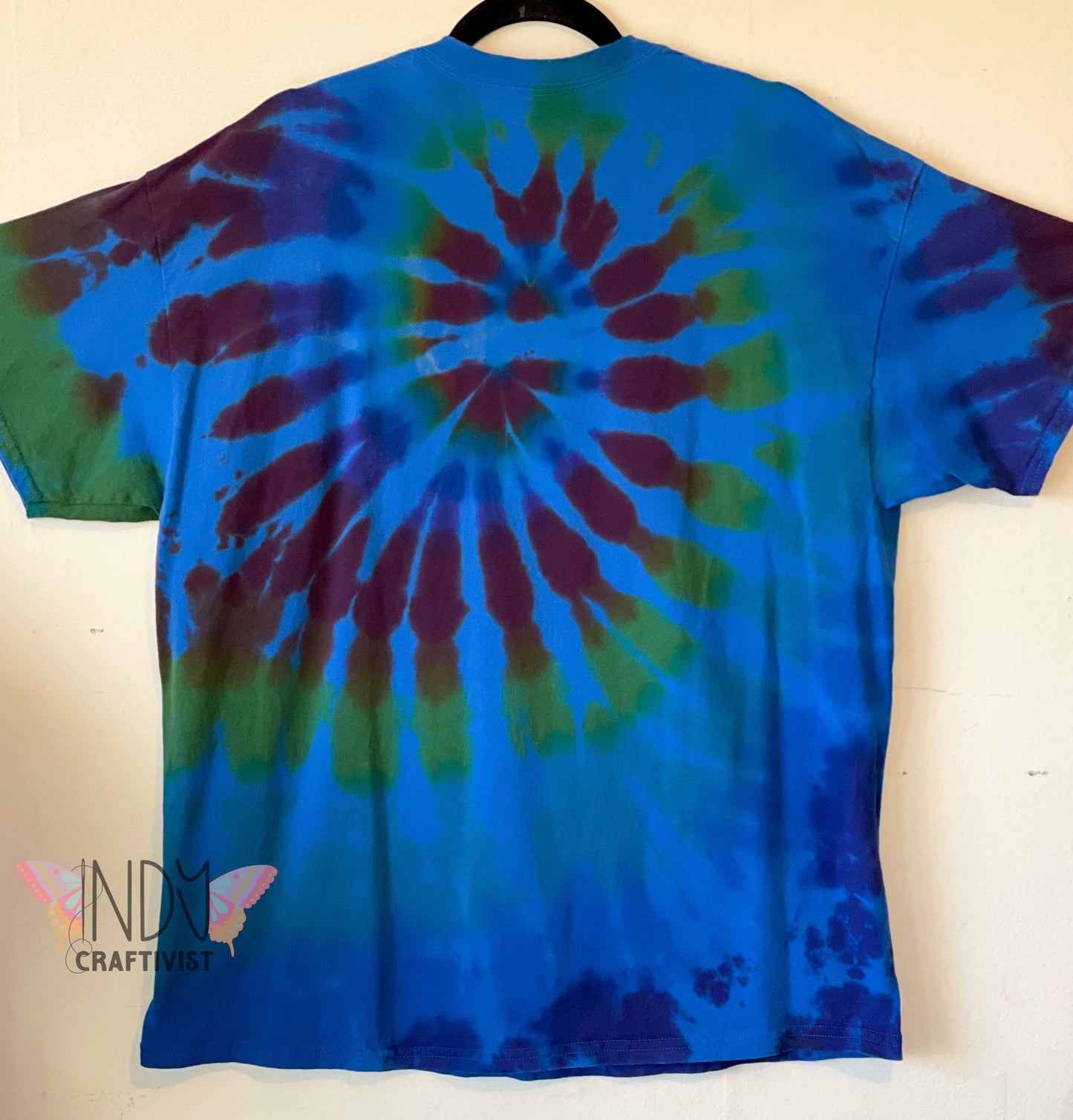Extra Large Reversed Dyed Tie Dyed Heart T-shirt