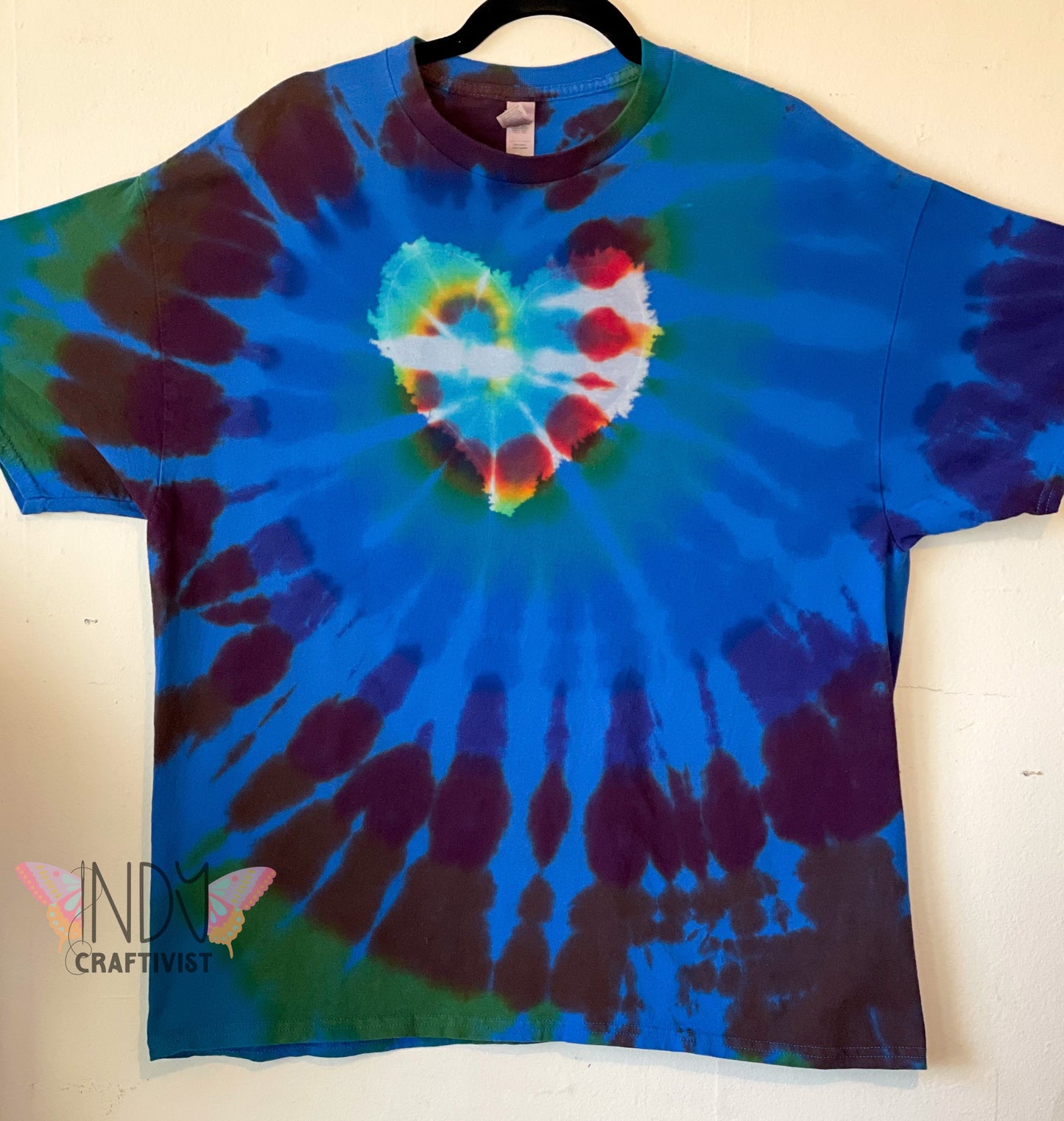 Extra Large Reversed Dyed Tie Dyed Heart T-shirt