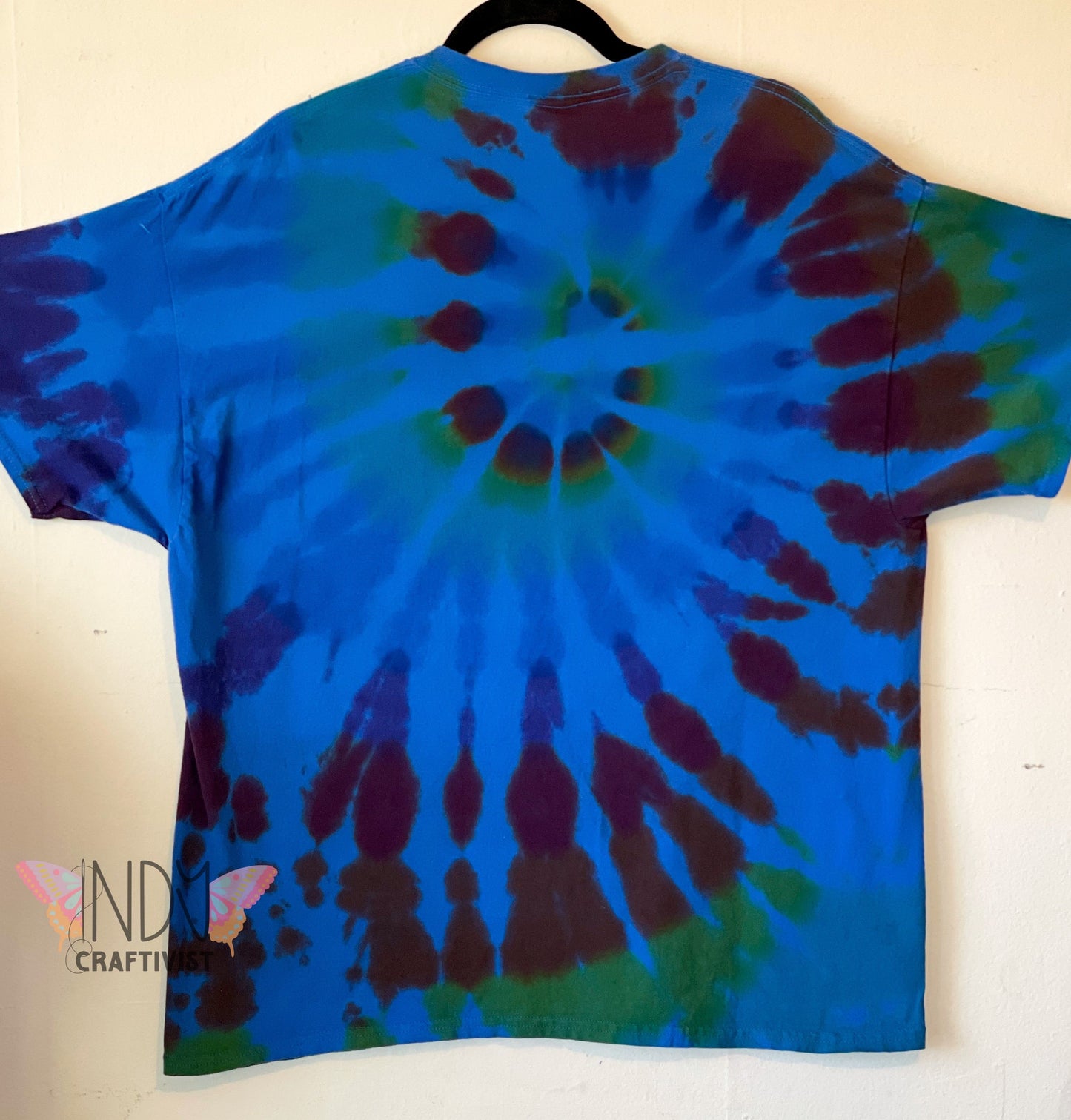 Extra Large Reversed Dyed Tie Dyed Heart T-shirt
