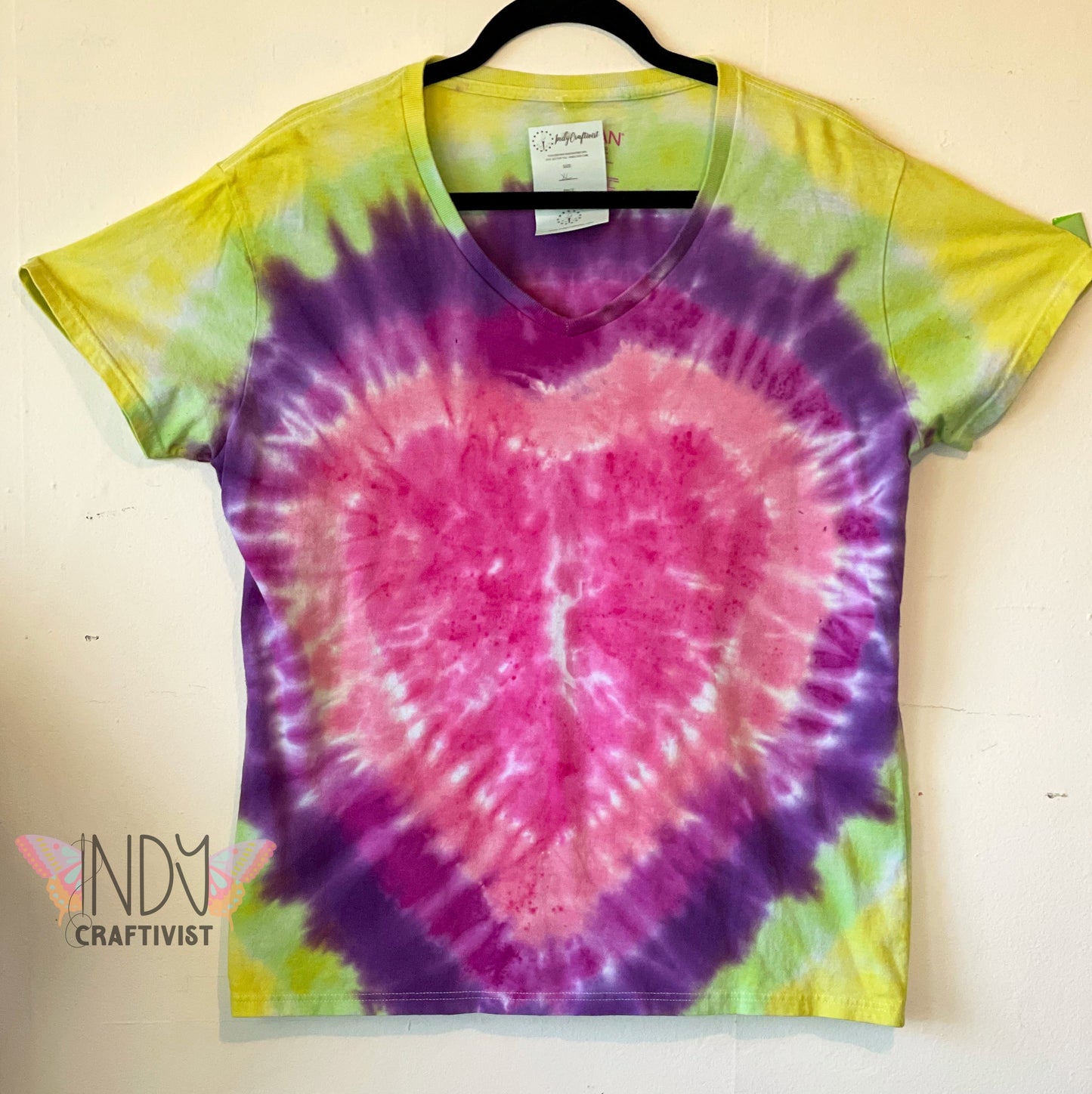 Extra Large Reversed Dyed Tie Dyed Heart T-shirt