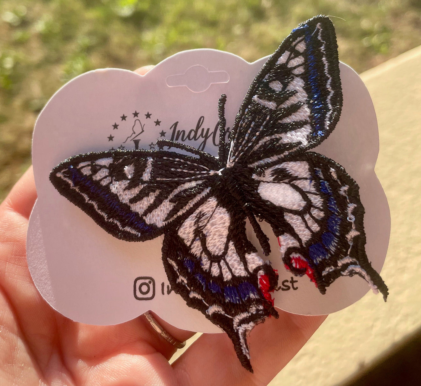 Pale Tiger Swallowtail Freestanding Lace Embroidered Butterfly Hair Clip