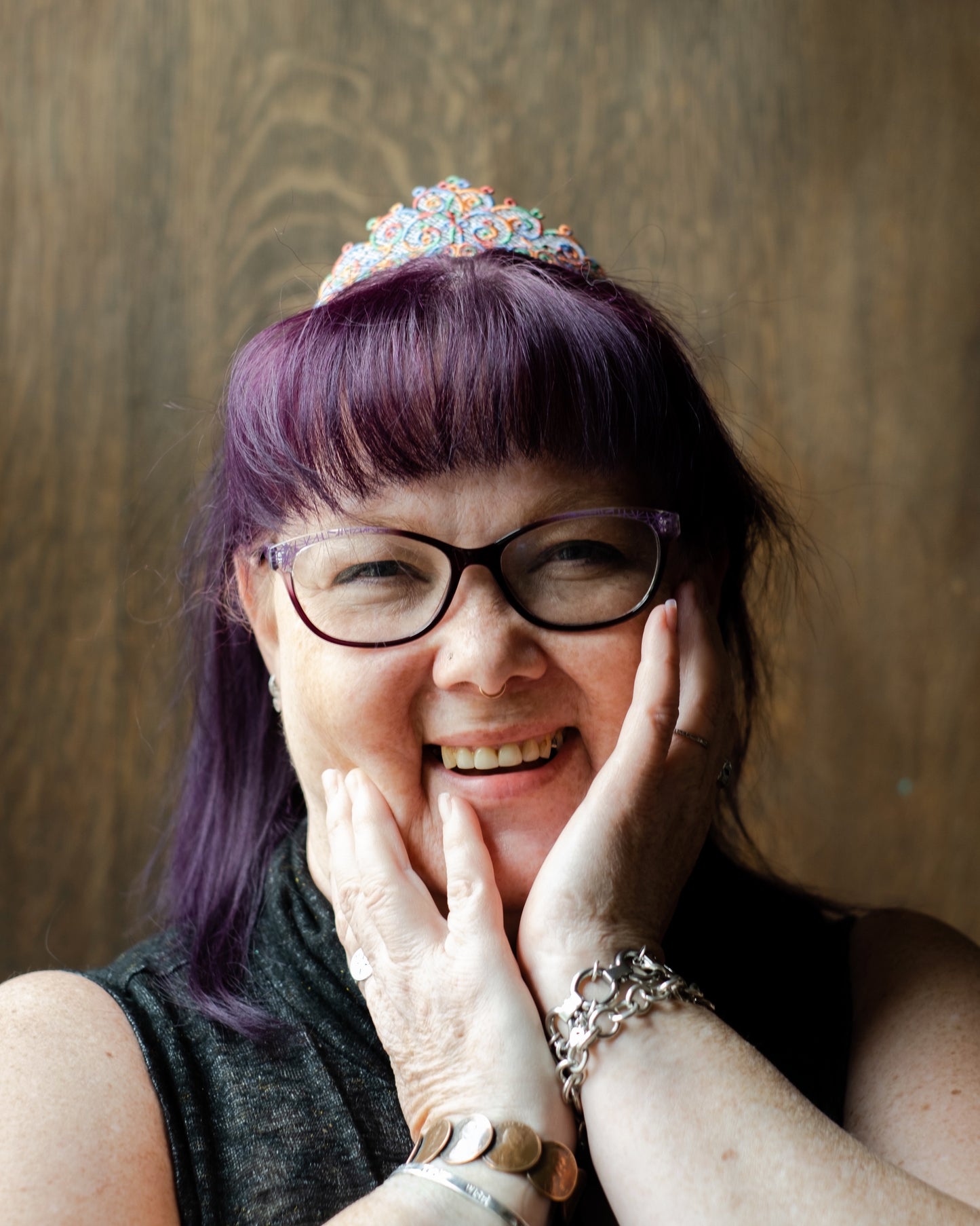 Freestanding Lace Embroidered Swirl Tiara